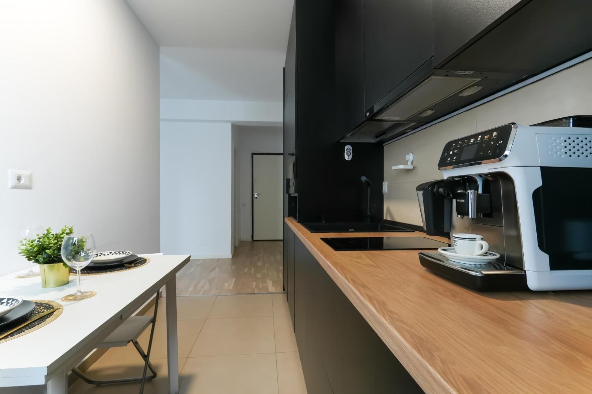 Ana - Cozy & Quiet Apt With Balcony & Garden View Bukarest Exteriör bild
